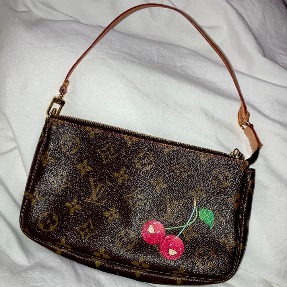 Louis Vuitton x Tekashi Murakami cerises monogram pochette
